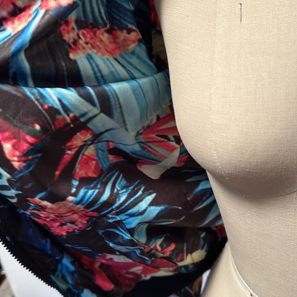 Fifteen & Half Reversible Jacket - Picture 4 of 8